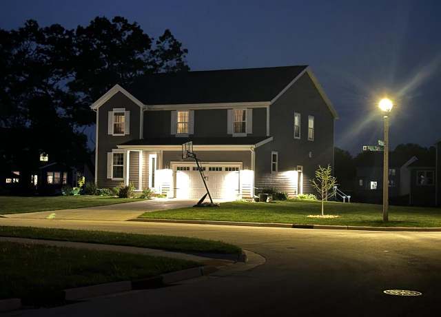 Property at N56W24235 Torrey Pines Ln, Sussex, WI 53089, 4 beds, 2.5 baths
