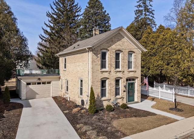 Property at 113 S Webster St, Port Washington, WI 53074, 3 beds, 1.5 baths
