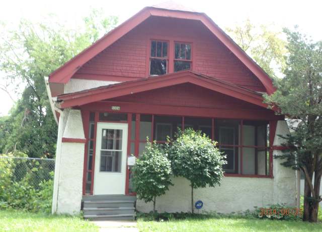 Property at 5324 N 34th St, Milwaukee, WI 53209, 4 beds, 1 bath