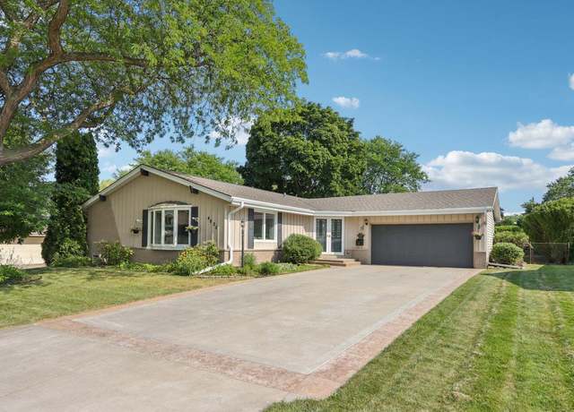 Property at 4925 Saxony Ln, Greendale, WI 53129, 2 beds, 2 baths