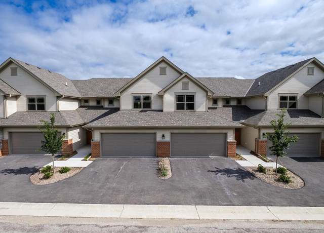 Property at 165 Aerie Cir #104, Brookfield, WI 53045, 3 beds, 3.5 baths