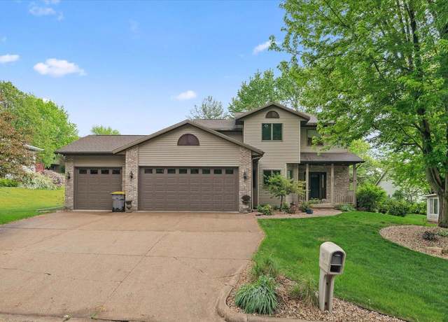 Property at 405 August Hills Dr, La Crescent, MN 55947, 4 beds, 3.5 baths