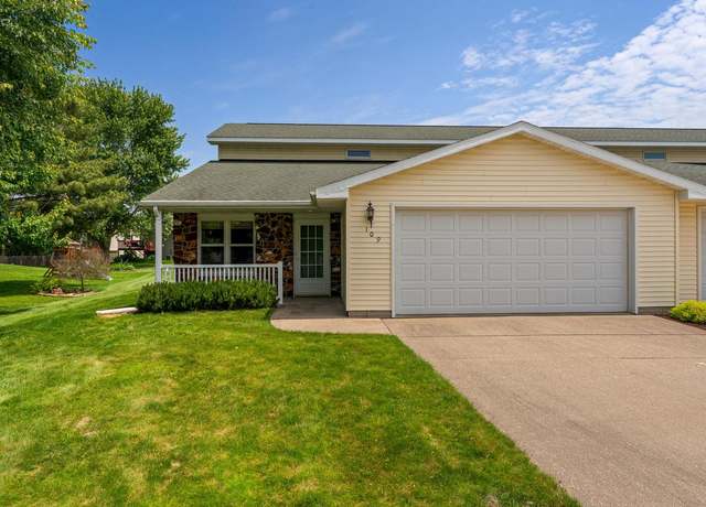 Property at 109 Susan Ct, West Salem, WI 54669, 3 beds, 2 baths