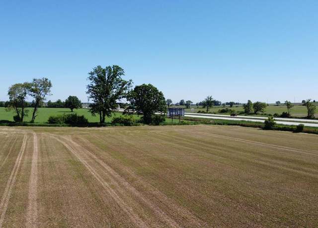 Property at 950 East Ave, Lomira, WI 53048