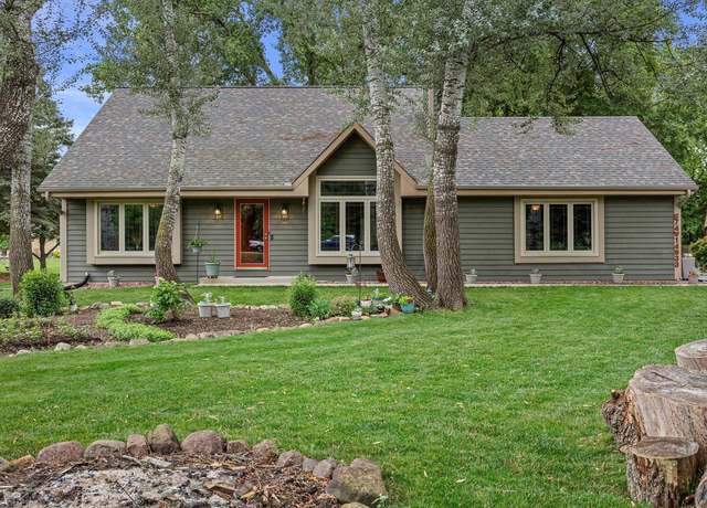 Property at S74W14933 Woods Rd, Muskego, WI 53150, 3 beds, 2 baths