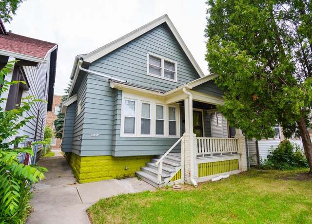 Property at 3205 N 35th St, Milwaukee, WI 53216, 3 beds, 2 baths