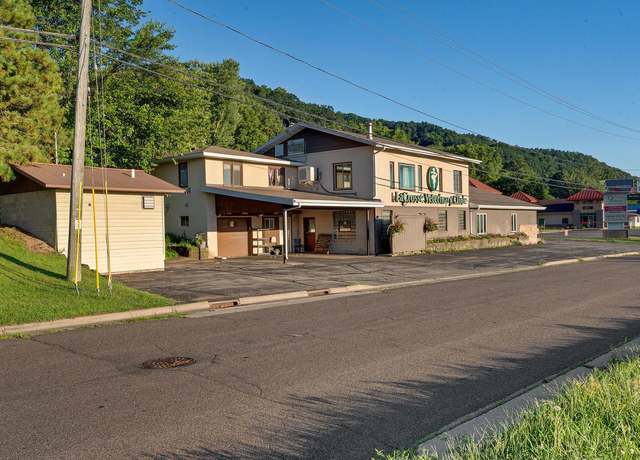 Property at 2128-2130 State Raod 16, La Crosse, WI 54601, 4 beds, 2 baths