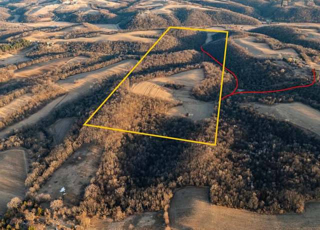 Property at 54008 Valentine Ln, Wauzeka, WI 53826