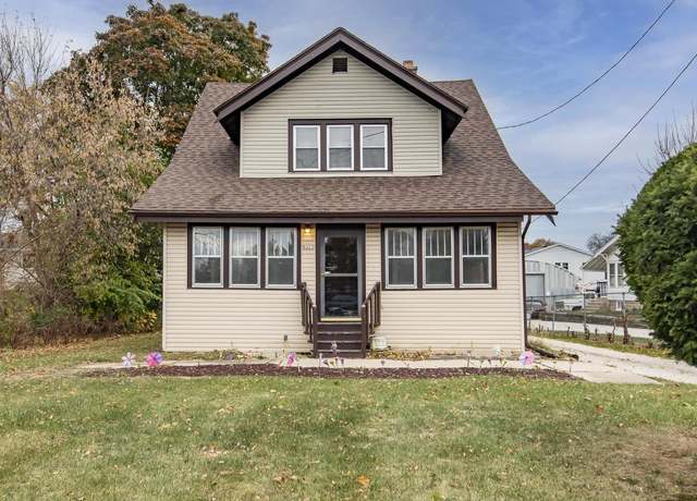 Property at 8421 N Granville Rd, Milwaukee, WI 53224, 4 beds, 2 baths