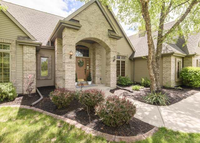 Property at W360S9910 Markham Rd, Eagle, WI 53119, 3 beds, 2.5 baths