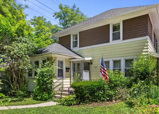 Property at 3677 N Vel R Phillips Ave, Milwaukee, WI 53212, 4 beds, 3 baths
