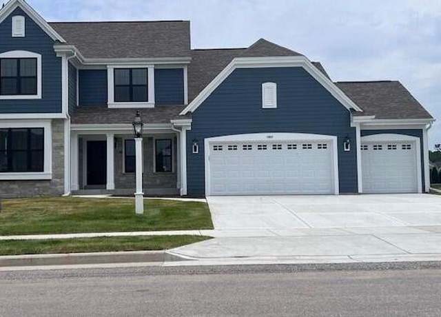 Property at 1601 White Deer Trl, Waukesha, WI 53189, 4 beds, 2.5 baths