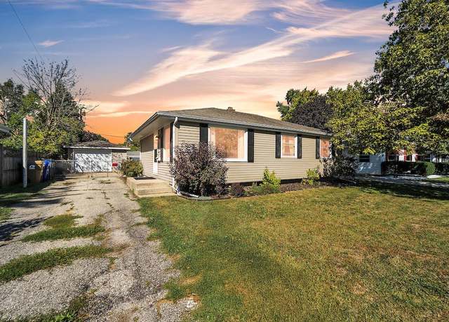 Property at 8254 23rd Ave, Kenosha, WI 53143, 3 beds, 2 baths