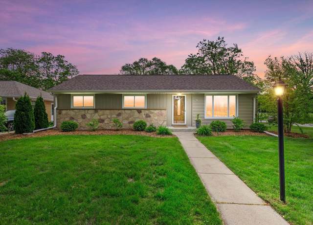 Property at 4410 N 107th St, Milwaukee, WI 53225, 4 beds, 2 baths