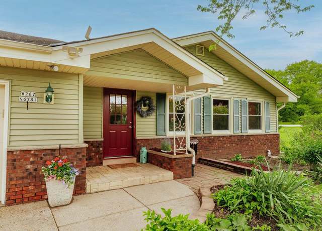Property at W267N6781 Beacon Hills Dr, Lisbon, WI 53089, 4 beds, 3 baths