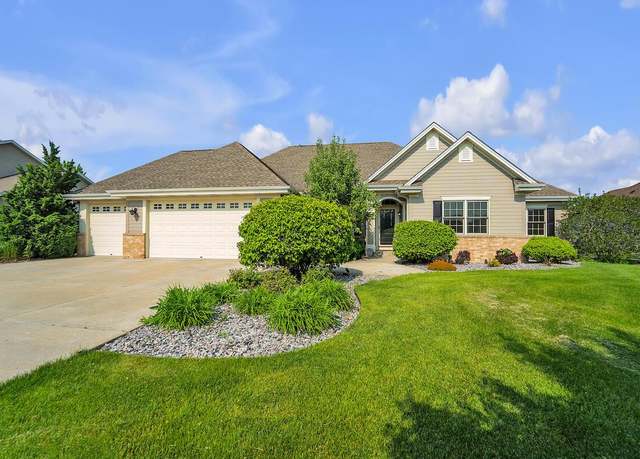 Property at 8550 94th Ave, Pleasant Prairie, WI 53158, 5 beds, 3.5 baths
