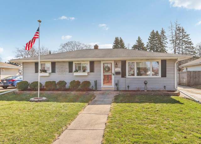 Property at 3039 92nd St, Sturtevant, WI 53177, 4 beds, 2 baths