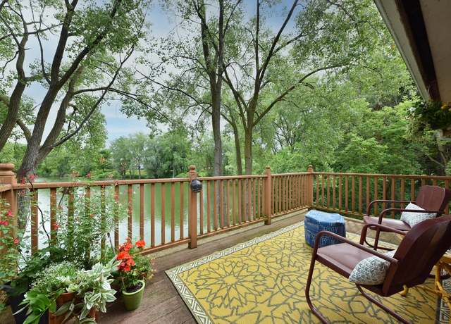 Property at 502 Laurel Lake Rd #8, Thiensville, WI 53092, 2 beds, 1.5 baths