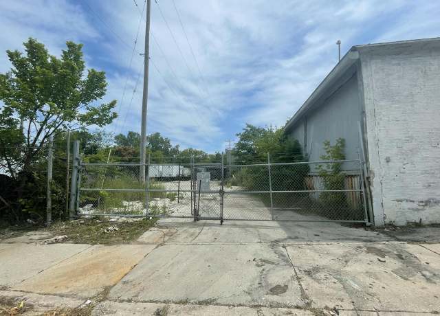 Property at 2848 N 32nd St, Milwaukee, WI 53210