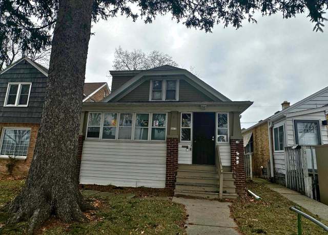 Property at 4415 N 36th St, Milwaukee, WI 53209, 2 beds, 2 baths