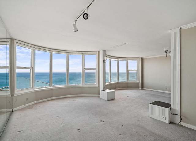 Property at 2525 S Shore Dr Unit 20F, Milwaukee, WI 53207, 2 beds, 1 bath