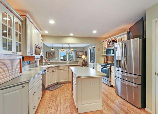 Property at N759 Waubunsee Trl #3, Fort Atkinson, WI 53538, 2 beds, 2.5 baths