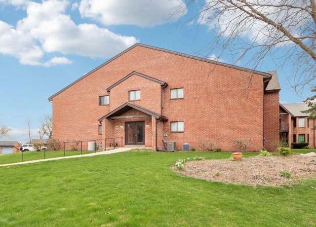 Property at N58W23833 Hastings Ct #703, Sussex, WI 53089, 2 beds, 2 baths