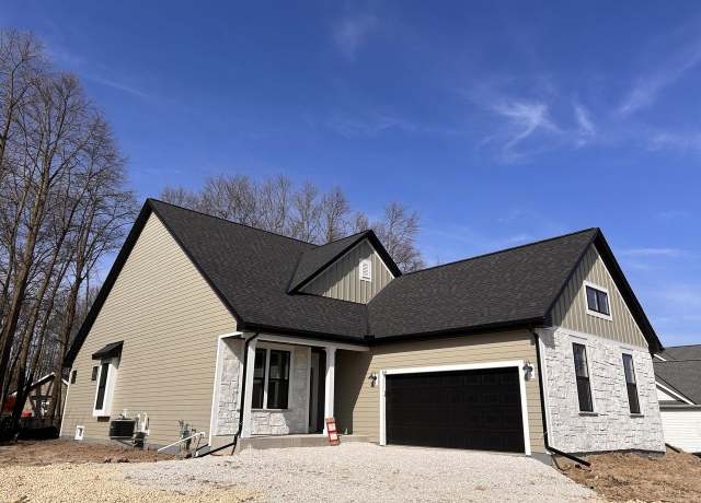 Property at 414 Firefly Trl, Hartford, WI 53027, 4 beds, 2 baths