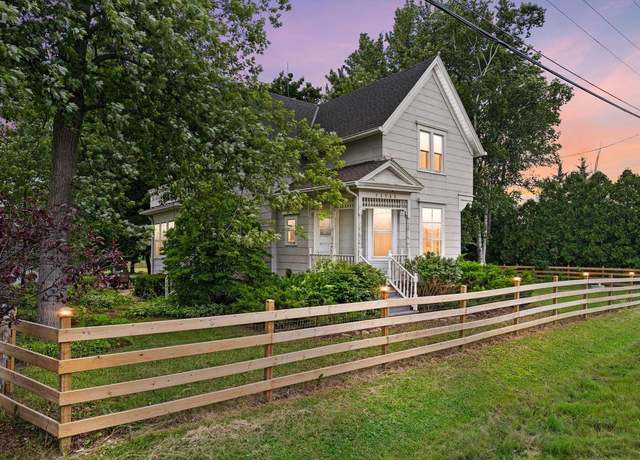 Property at 13565 N Port Washington Rd, Mequon, WI 53097, 4 beds, 2 baths