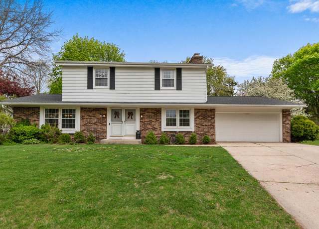 Property at 128 Audubon Ct, Grafton, WI 53024, 4 beds, 3 baths