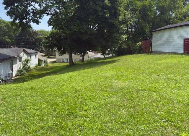 Property at 1005 Perry Ave, Racine, WI 53405