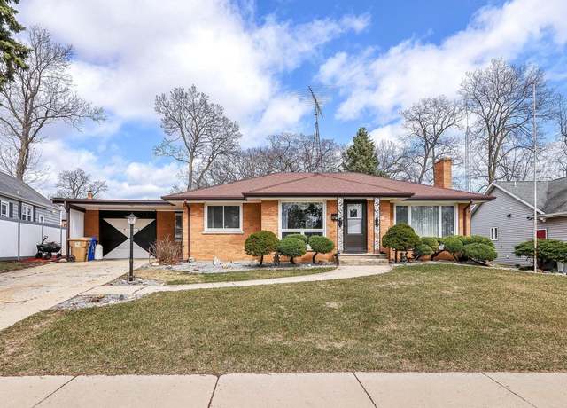 Property at 6539 Pershing Blvd, Kenosha, WI 53142, 2 beds, 2 baths