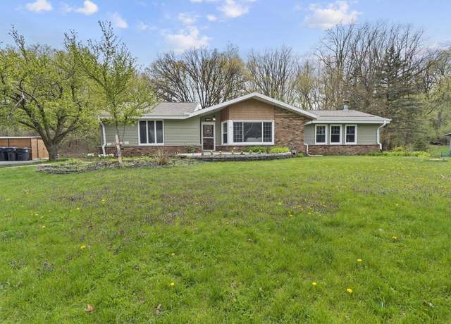 Property at 611 Mount Snowdon Rd, Wales, WI 53183, 3 beds, 2 baths