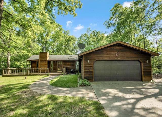 Property at 5436 Scenery Dr, Waterford, WI 53185, 2 beds, 1.5 baths