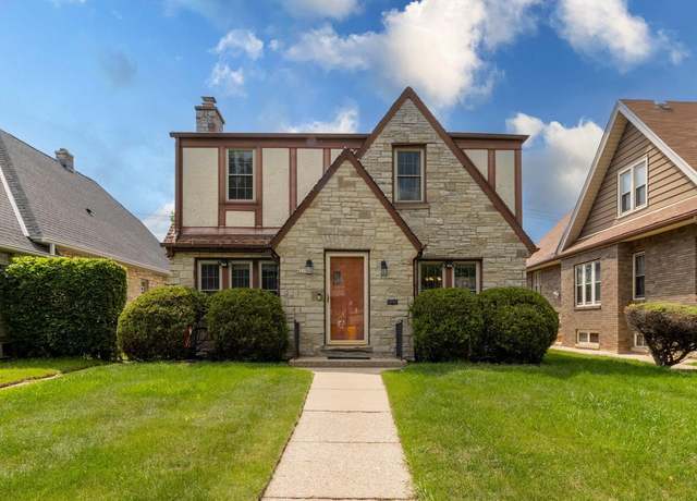 Property at 4219 N 17th St, Milwaukee, WI 53209, 3 beds, 1.5 baths
