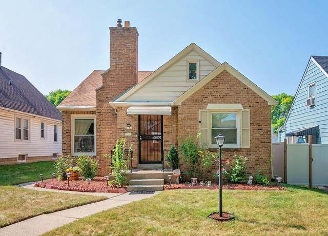 Property at 4151 N 46th St, Milwaukee, WI 53216, 4 beds, 2.5 baths