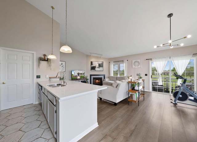 Property at 654 Geneva National Avenue North Ave Unit 6-36, Lake Geneva, WI 53147, 2 beds, 2 baths
