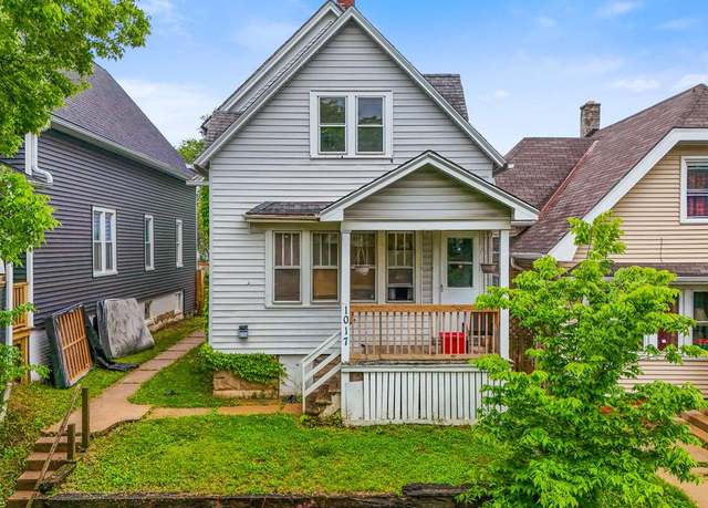 Property at 1017 S 33rd St, Milwaukee, WI 53215, 5 beds, 2 baths