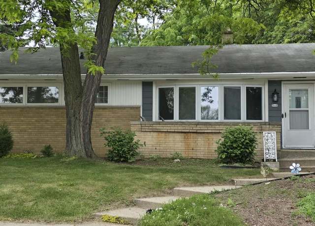 Property at 541 N 92nd St, Milwaukee, WI 53226, 4 beds, 2 baths