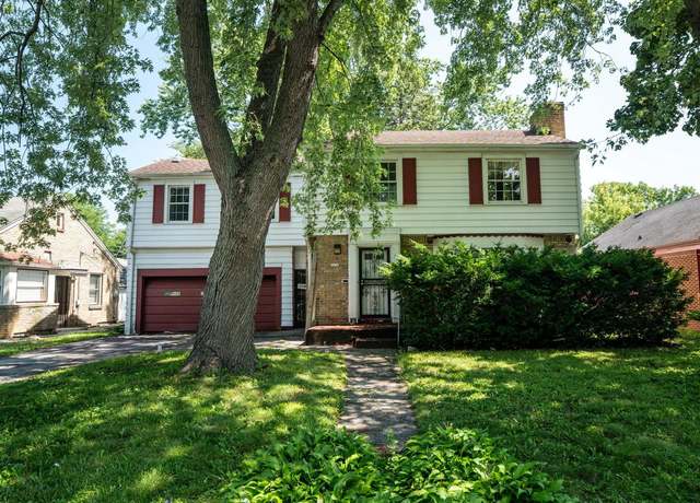 Property at 5656 N 33rd St, Milwaukee, WI 53209, 4 beds, 1.5 baths
