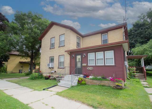Property at 109 N 9th St, Watertown, WI 53094, 2 beds, 2 baths