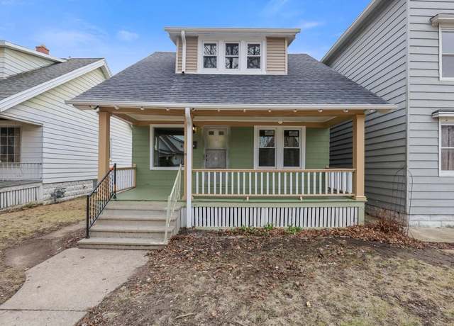 Property at 2631 S 12th St, Milwaukee, WI 53215, 3 beds, 1 bath