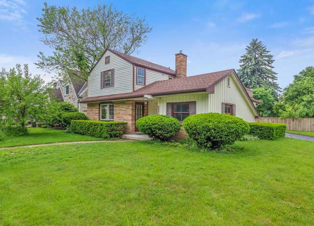 Property at 5463 N Lydell Ave, Glendale, WI 53217, 2 beds, 1.5 baths