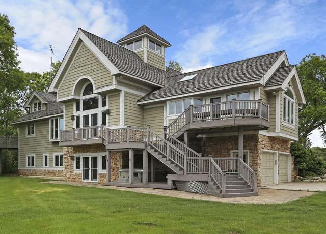 Property at 2842 Moelter Dr, Lake Geneva, WI 53147, 5 beds, 6 baths
