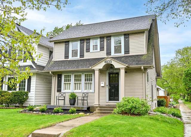 Property at 8235 Gridley Ave, Wauwatosa, WI 53213, 3 beds, 1.5 baths