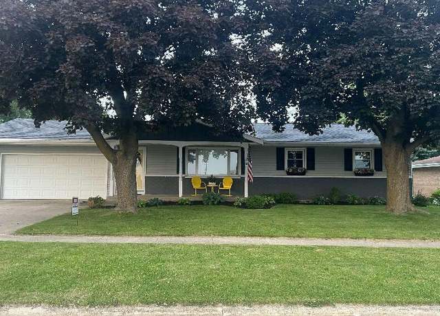Property at 605 Oak Ln, Horicon, WI 53032, 3 beds, 1 bath