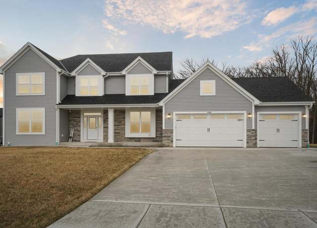 Property at 11333 W Meadowview Dr, Franklin, WI 53132, 5 beds, 3 baths