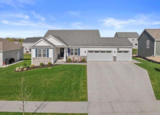 Property at 635 Mary Way, Slinger, WI 53086, 4 beds, 2 baths