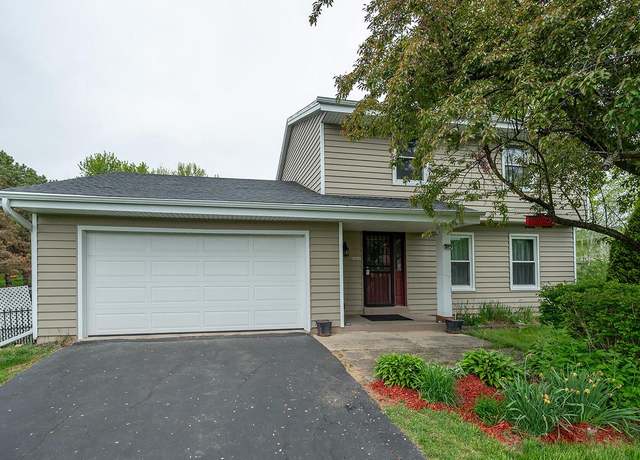 Property at 25620 Portsmouth Rd, Wind Lake, WI 53185, 3 beds, 1.5 baths