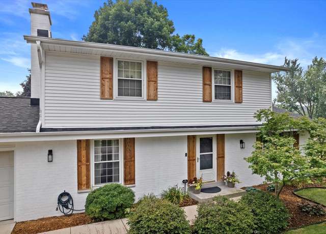 Property at 507 Rawlins Dr, Waukesha, WI 53188, 4 beds, 1.5 baths